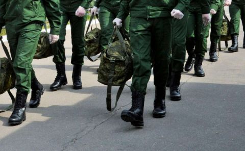 Мобилизованного россиянина приговорили к 5,5 годам колонии за избиение офицера