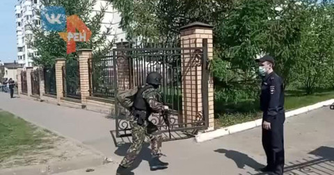 В казанской школе, где расстреляли детей, не было охраны