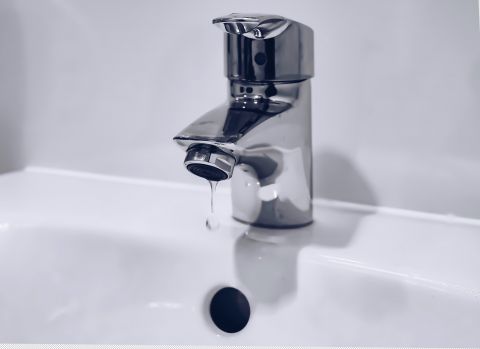 На ряде улиц во Владивостоке отключат воду