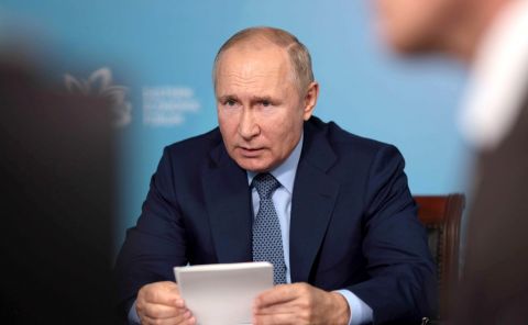 Когда Путину придётся начать зачистку либералов, объяснил эксперт