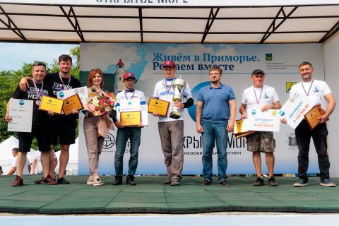 Краевые соревнования "Открытое море" в День рыбака собрали в Подъяпольске более 4000 гостей