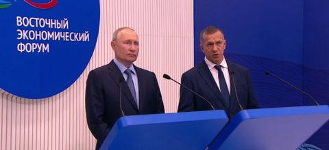Сейчас будут слайды: Путину показали, как хорошо стало на Дальнем Востоке