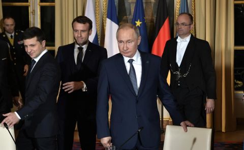 Они все-таки встретятся: стало известно место встречи Путина и Зеленского