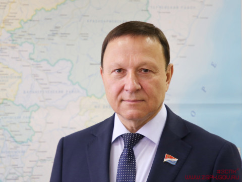 Александр Ролик: "В настоящее время на основе обновленной Конституции идет качественное развитие всей законодательной базы"