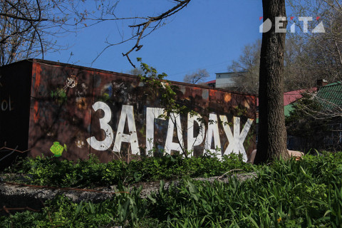 Некоторые россияне смогут бесплатно ставить гаражи у дома