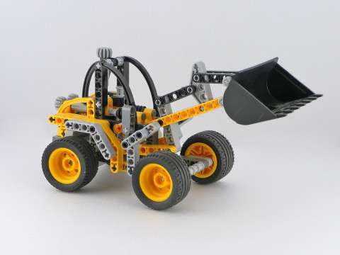 Lego бросит российских детей