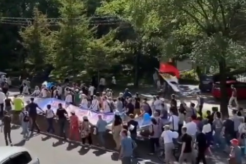 Хабаровчане все еще выходят за Фургала