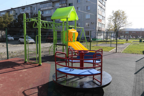 Более 50 дворов отремонтировали в Находке 