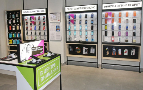 Клиенты Tele2 могут купить комплект из Xiaomi, страховки и услуг связи со скидкой 30%