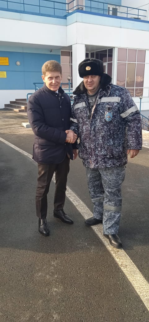Губернатору доложили об обстановке на Русском мосту