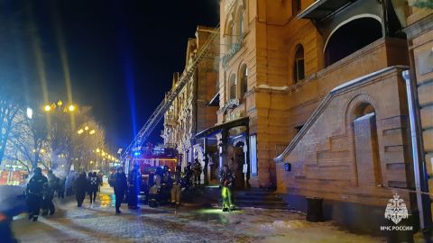 Пожар произошёл в туристическо-историческом центре Хабаровска - есть жертвы