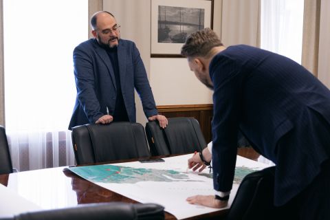 На стол Путину: одобрения президента ждут в крепости Владивостока