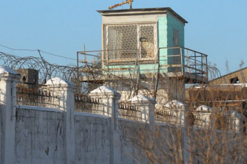 Российские заключенные поедут убирать Арктику от свалок