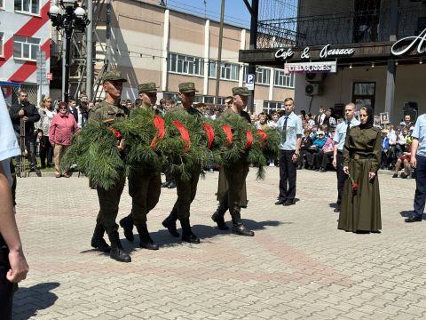 Митинг состоялся у мемориала памяти работникам Уссурийского ЛРЗ