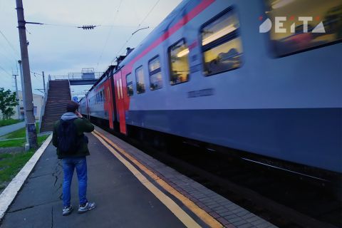 Владивостокцев снова пытаются заманить на электрички