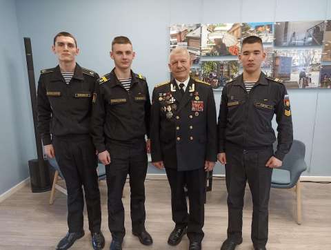 «Боевое братство» Приморья встретилось с курсантами ТОВВМУ