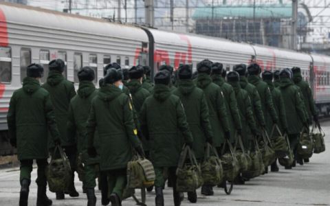 Подоляка рассказал о второй волне мобилизации в России