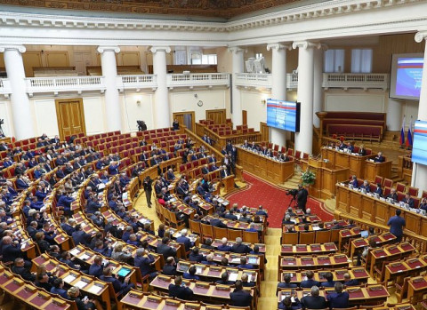 К проверке депутатов Госдумы на иностранное гражданство подключили ФСБ