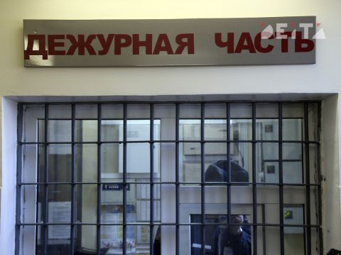 Уголовное дело об автомобиле, разбитом топором и битой, возбудили в Приморье