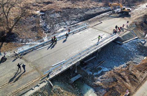 Мосты ремонтируют в Приморье
