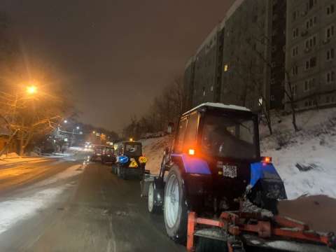 Владивосток чистили всю ночь 