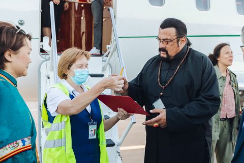 Стивен Сигал признал себя русским на миллион процентов