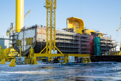 Путин поручил строить верфи на Дальнем Востоке