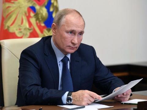 Путин предложил Совбезу обсудить восстановление отношений с США