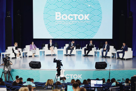 Дальневосточные работодатели встретились с активной молодежью России 