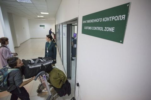 Биометрический контроль на границе введут для мигрантов 