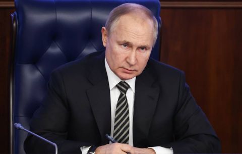 Массированные удары по Украине больше не нужны: Путин о течении СВО