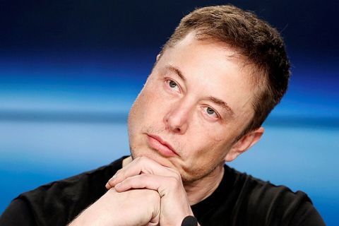 Россия бьет по украинскому Starlink, считает Илон Маск