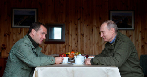 Путина и Медведева защитят от «административки» и «уголовки»