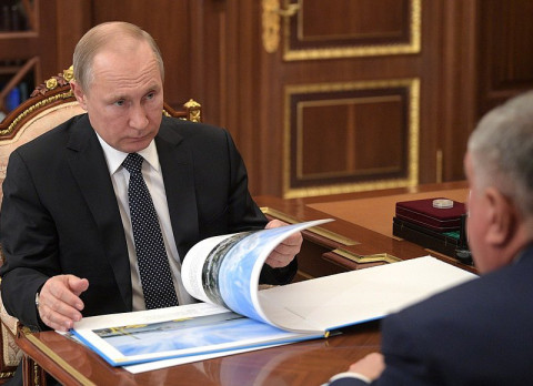 Путин накажет дураков за дороги
