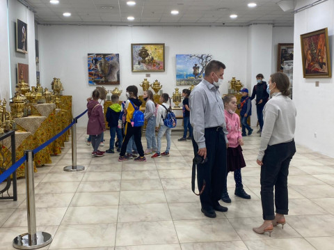 Выставка старинных русских самоваров открылась в арт-галерее «Централь»