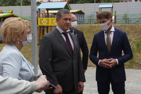 Полпред Трутнев признал проблему с проектировщиками 