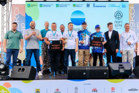 "И хвост, и чешуя": у рыбаков-любителей Приморья - рекордный улов в "Открытом море"