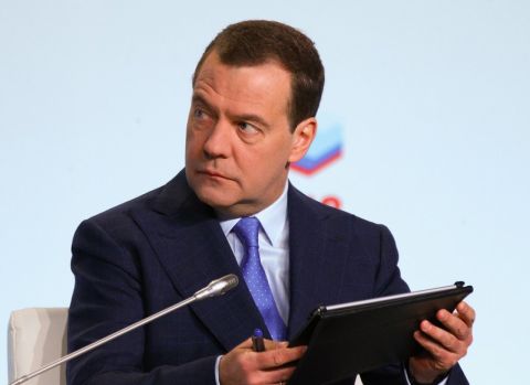Законная цель: Медведев допустил удар по Зеленскому