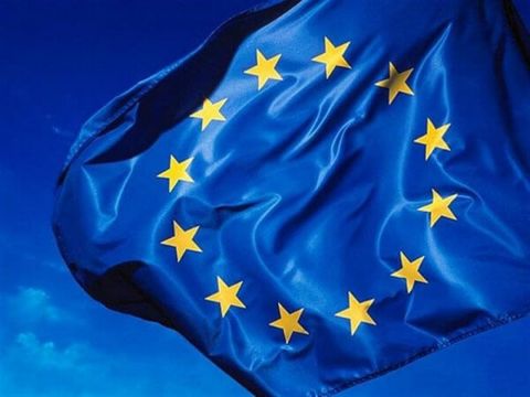 Эксперт: Европу начинает разрывать жёсткая междоусобица