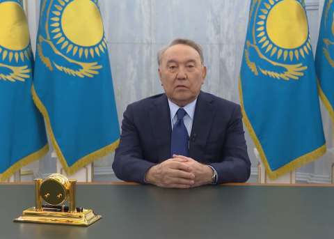Я пенсионер: Назарбаев обратился к народу Казахстана