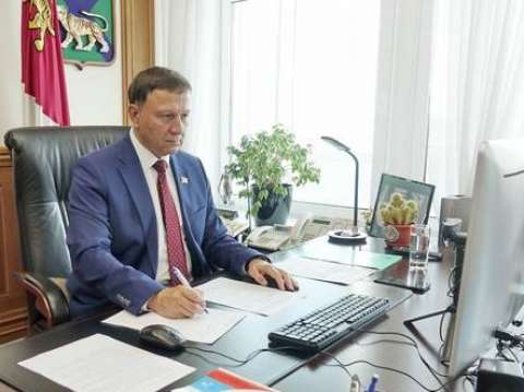 Системный подход в работе с молодежью формируют в Приморье