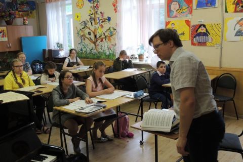 Школам Приморья не хватает более тысячи педагогов
