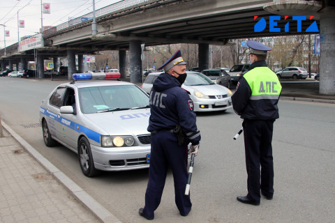 Глава ГИБДД посоветовал водителям жаловаться на знаки в правительство