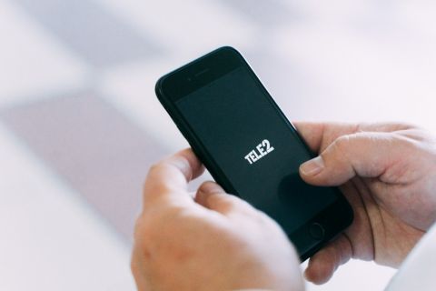 Клиенты Tele2 смогут менять минуты на трафик в YouTube, TikTok, «ВКонтакте» и «Звук»
