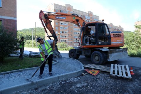 Комплексное благоустройство продолжается в Снеговой Пади
