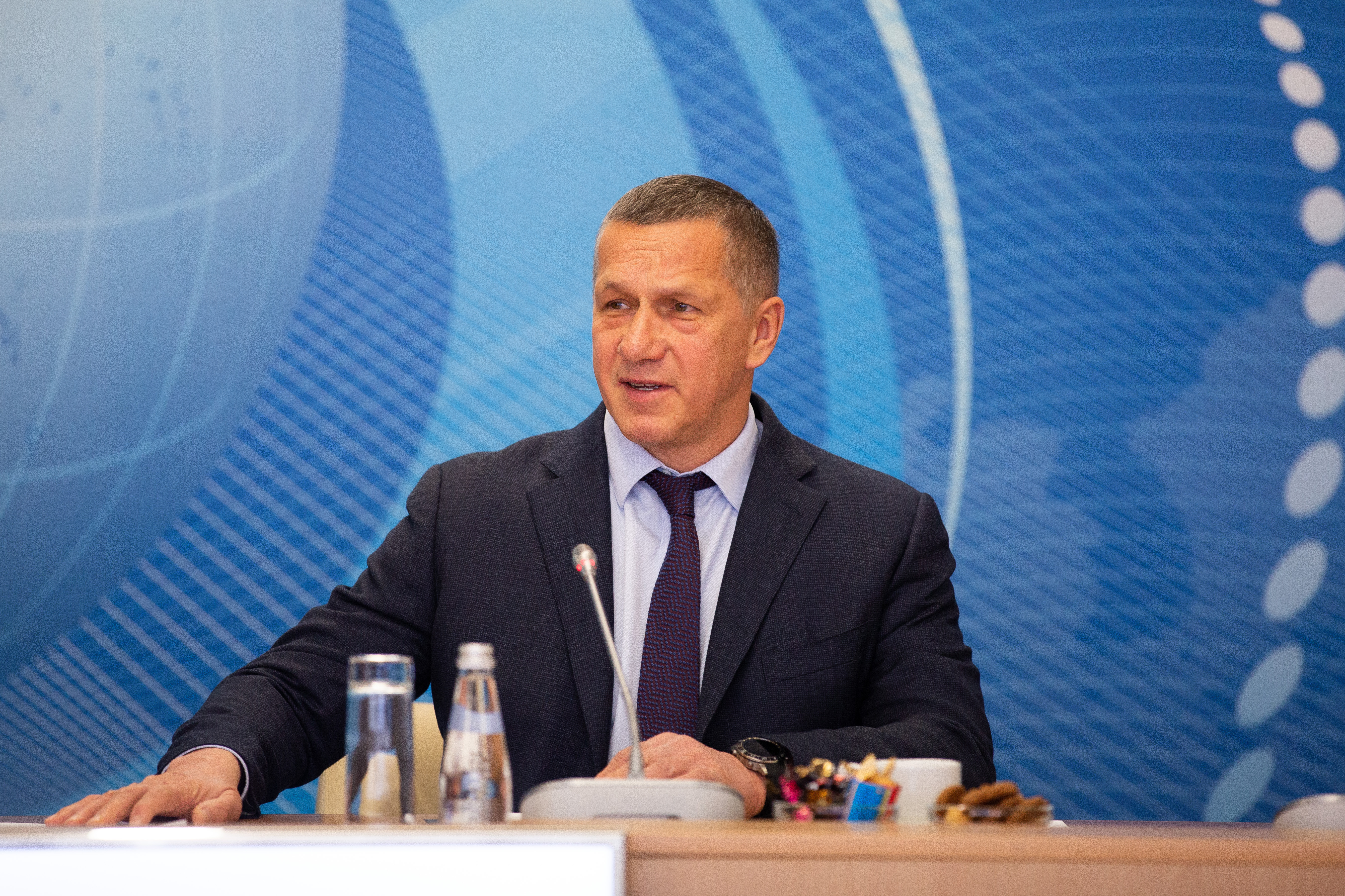 Кремль передумал: Трутнева лишили части полномочий 