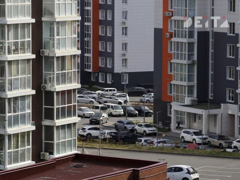 Школьный автобус во Владивостоке вынужденно изменил маршрут из-за хаотичной парковки в микрорайоне