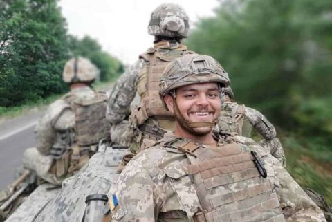 Франция разрешила своим гражданам воевать на Украине