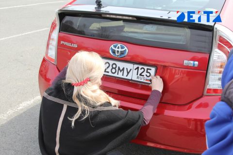 Схема с QR-кодом: водителей разводят на штраф за парковку