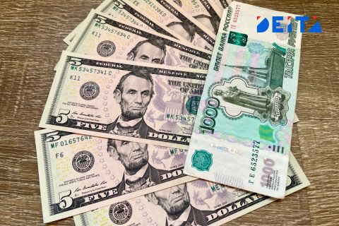 Обвал рубля: цена на торгах шокирует россиян